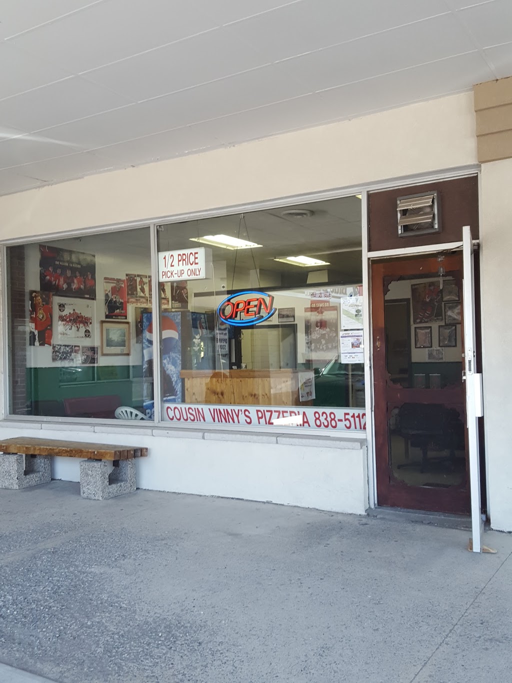 Cousin Vinnys Pizza | 6179 Perth St, Richmond, ON K0A 2Z0, Canada | Phone: (613) 838-5112