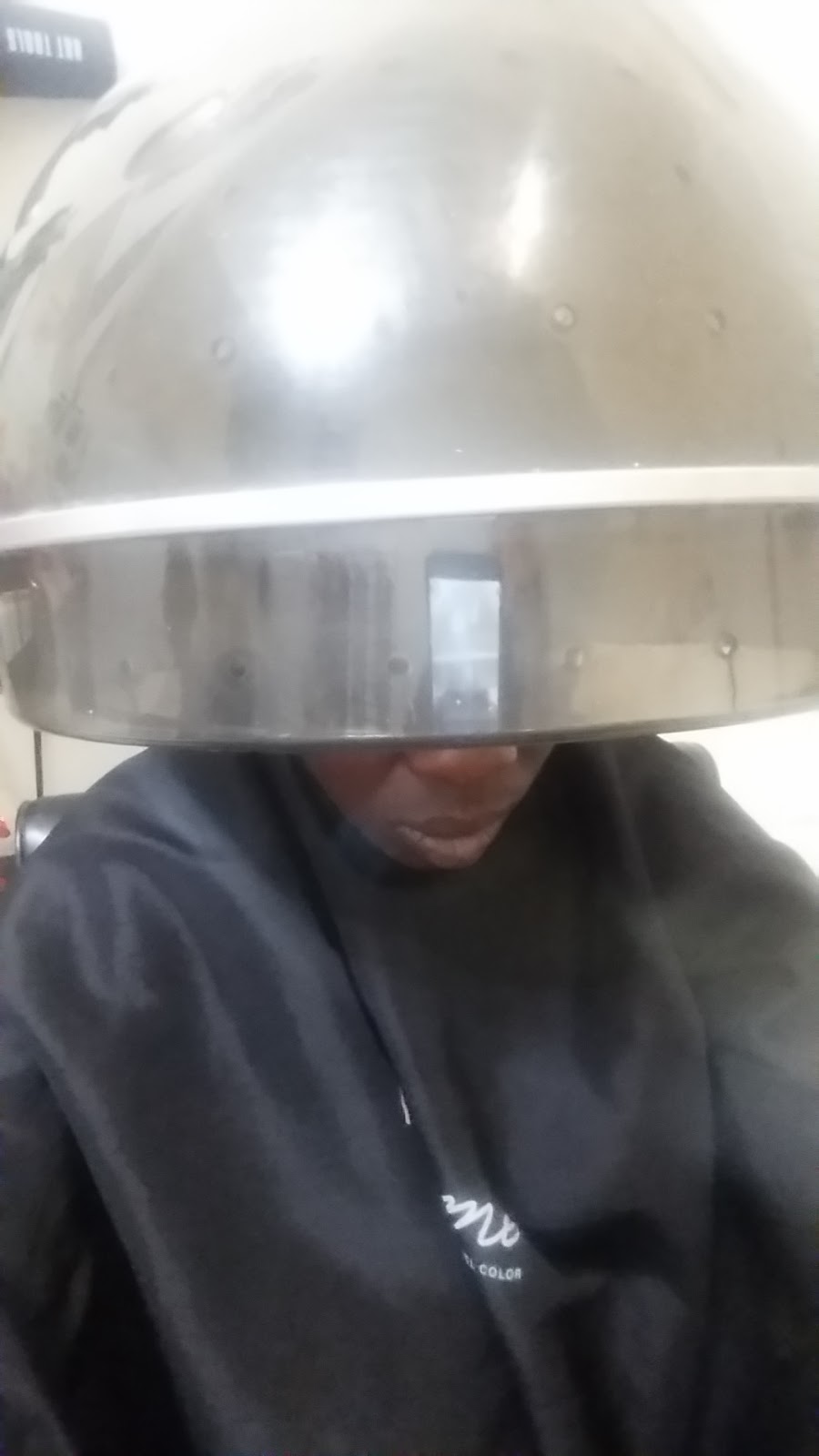 Janices Unisex Hairstudio | 17 General St, Brantford, ON N3S 0A2, Canada | Phone: (519) 752-3008
