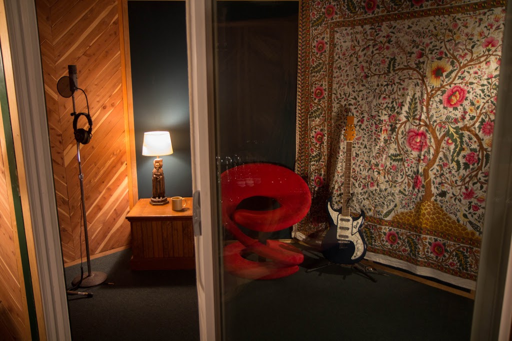 Mammoth Recording Studio | 1689 Main St, Buffalo, NY 14209, USA | Phone: (716) 424-0230
