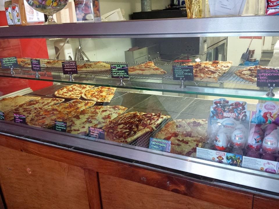 Joes Family Pizzeria | 284 Pembroke St W, Pembroke, ON K8A 5N2, Canada | Phone: (613) 732-9900
