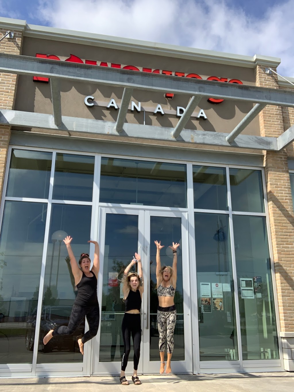 Power Yoga Canada Collingwood | 100 Pretty River Pkwy S, Unit 102, Collingwood, ON L9Y 5A4, Canada | Phone: (647) 222-1395