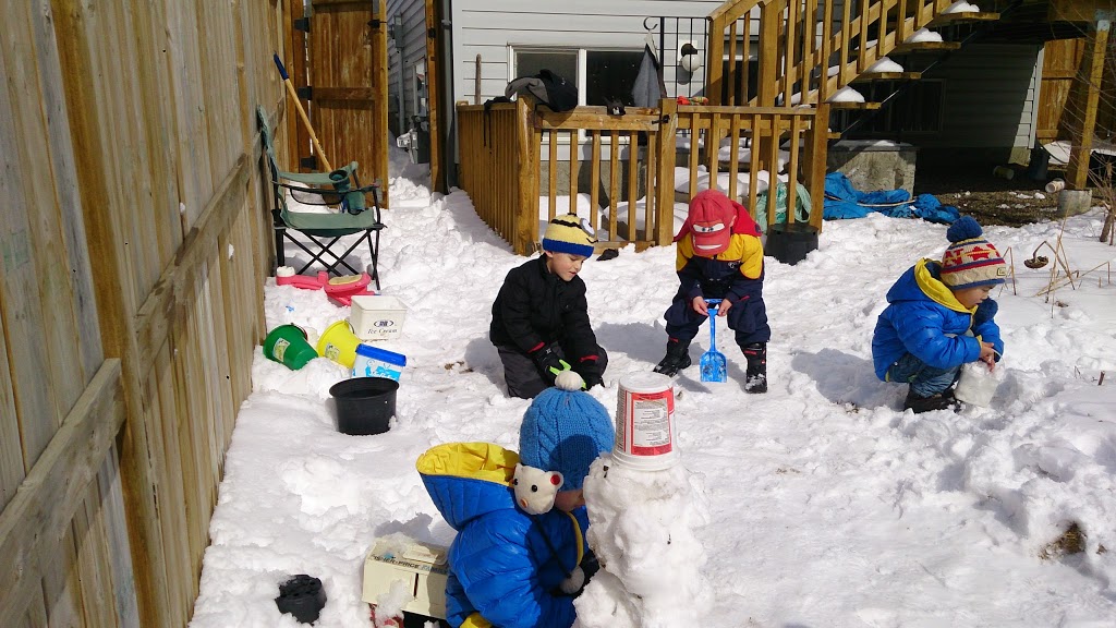 Five Stars Montessori Preschool | 75 Covepark Way NE, Calgary, AB T3K 5T8, Canada | Phone: (403) 650-1594