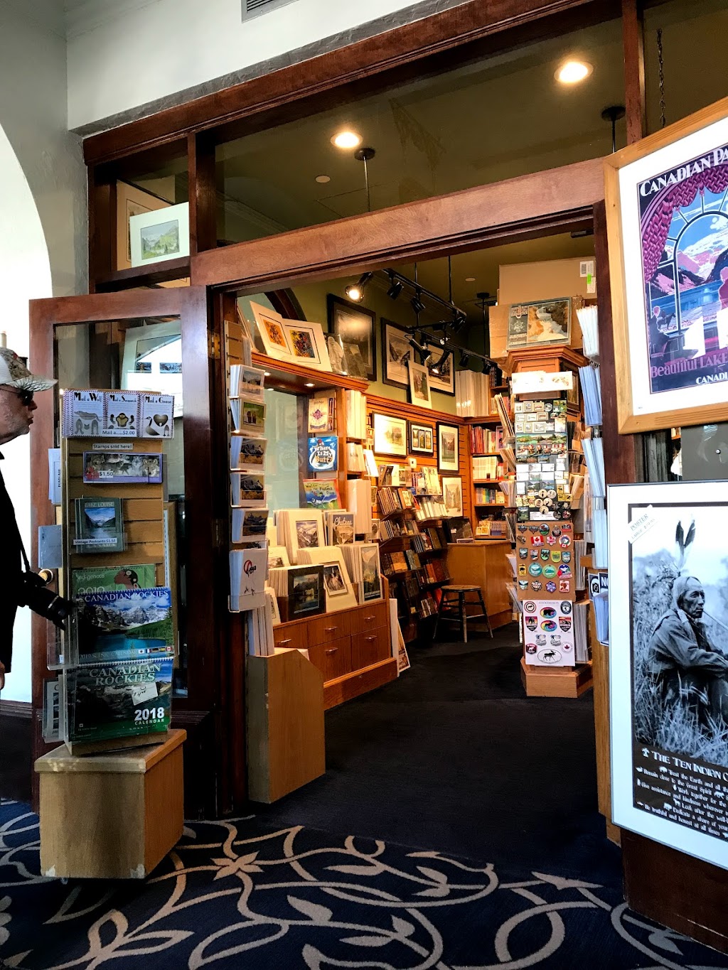 Mountain Lights Books & Crafts | 111 Lake Louise Dr, Lake Louise, AB T0L 1E0, Canada | Phone: (403) 522-3734