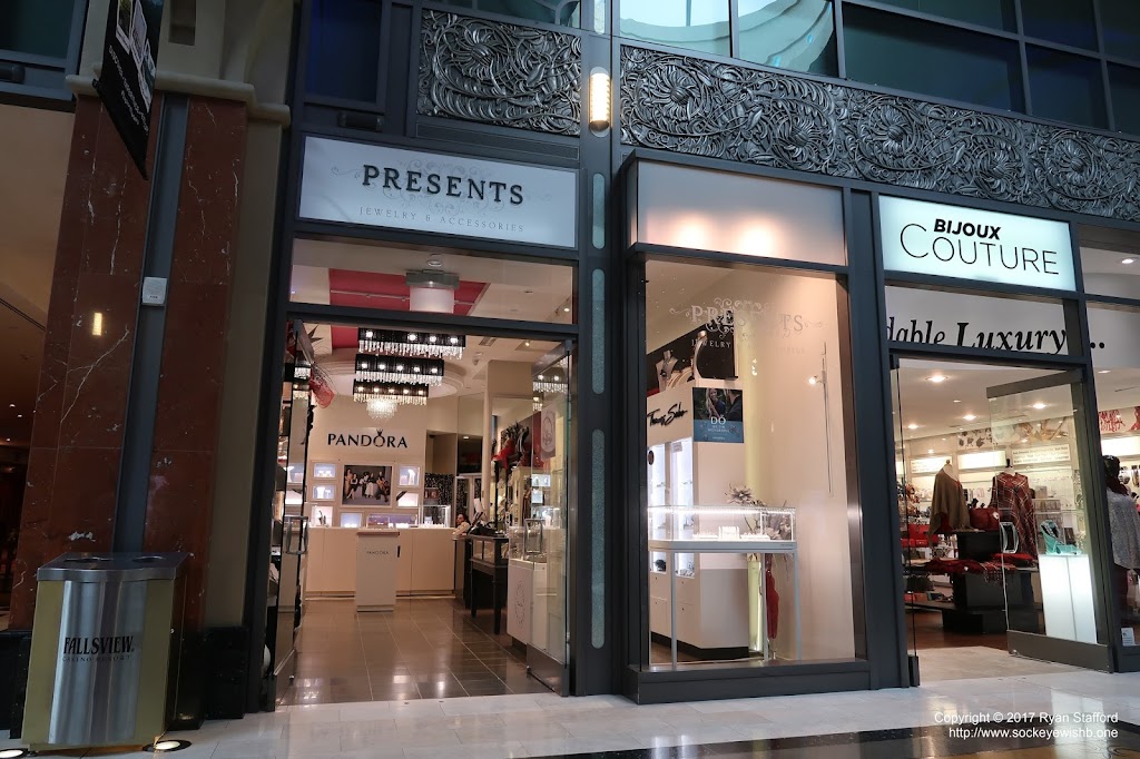 Presents Niagara | 6380 Fallsview Blvd, Niagara Falls, ON L2G 7Y6, Canada | Phone: (905) 371-1679