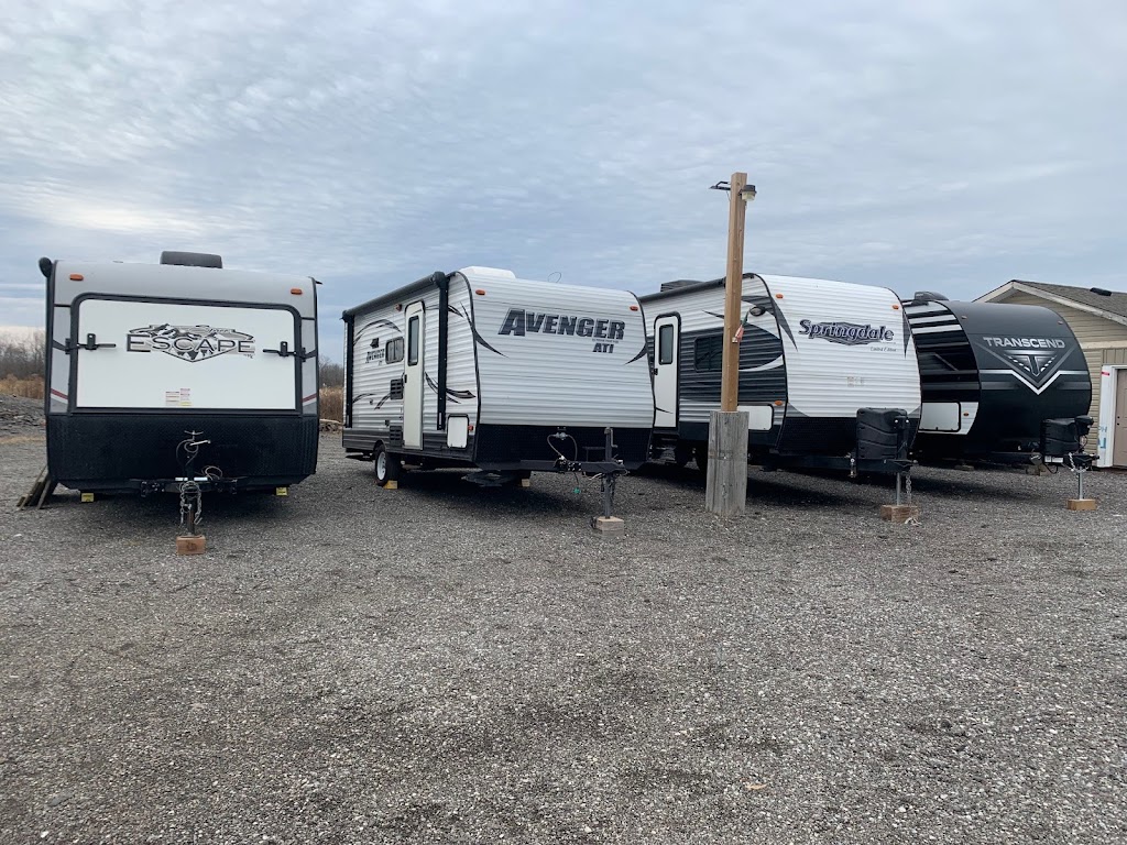RV Storage Niagara | 1831 Third Street Louth, St. Catharines, ON L2S 0B7, Canada | Phone: (289) 273-7898
