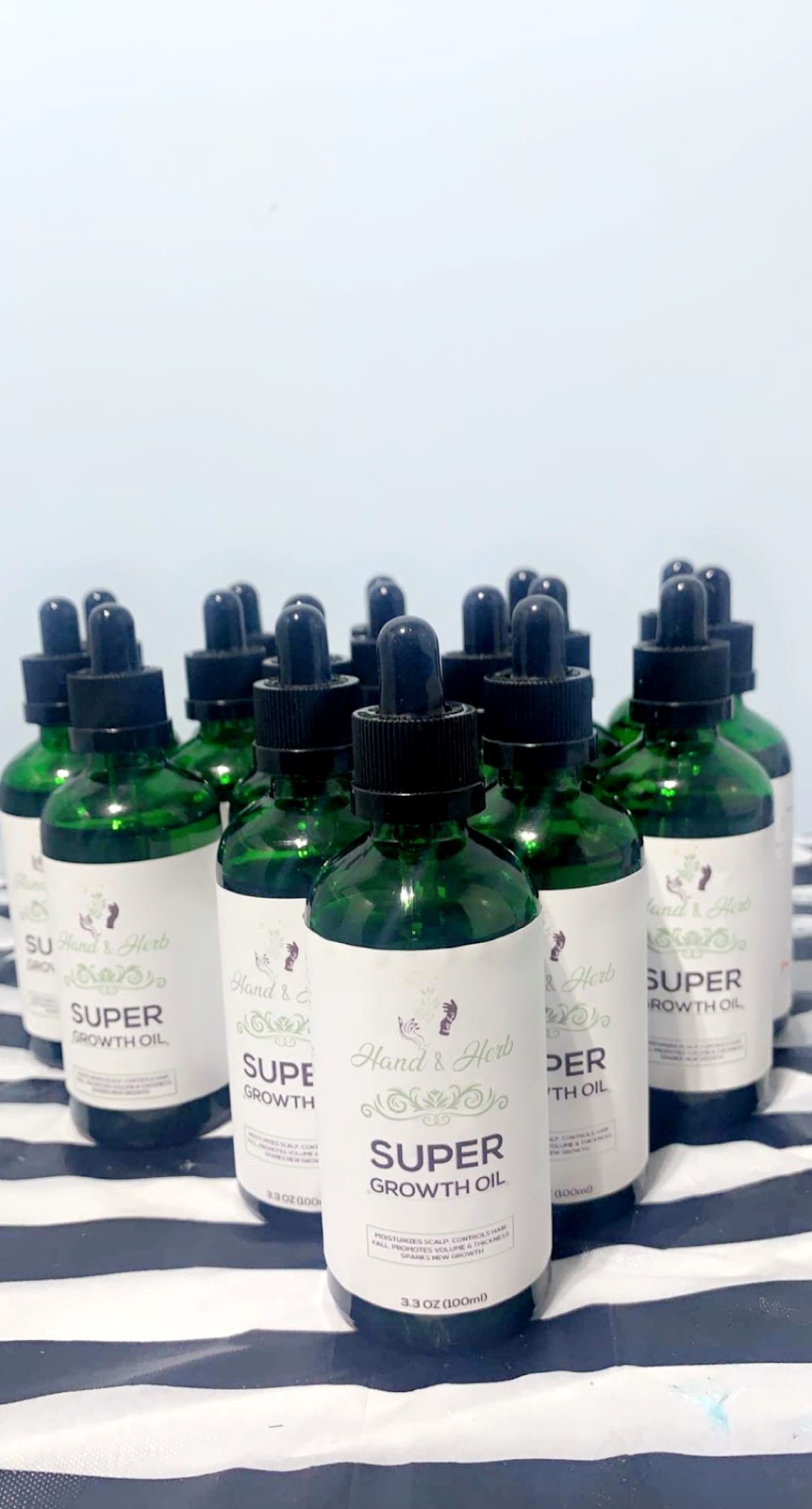 Handnherb | 130 Saintsbury Crescent, Brampton, ON L6R 2W4, Canada | Phone: (647) 335-3901