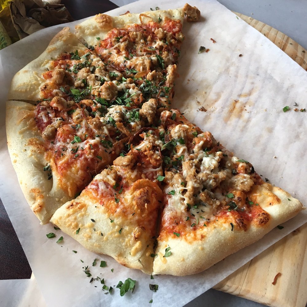 Island Pie | 11 Jack and Jill Pl, Eastsound, WA 98245, USA | Phone: (360) 376-2505