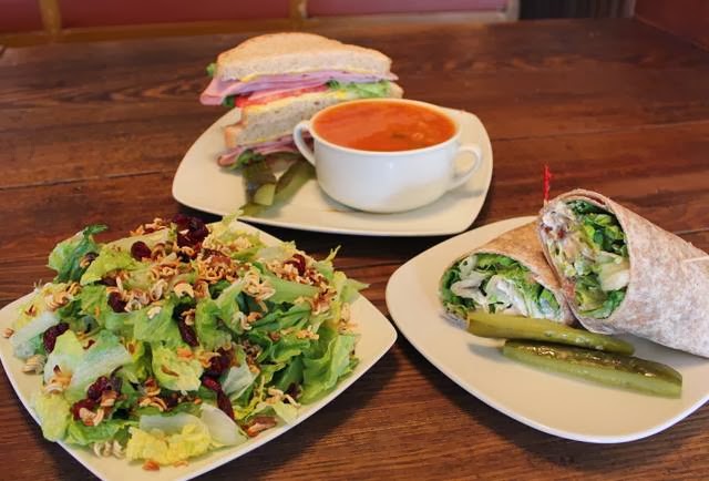 Bonnie Lous Cafe | 2238 Floradale Rd, Floradale, ON N0B 1V0, Canada | Phone: (519) 669-2142