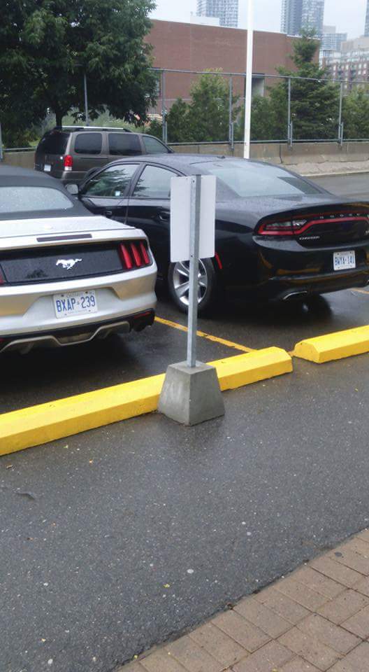 Enterprise Rent-A-Car | 3441 Dundas St W, Toronto, ON M6S 2S5, Canada | Phone: (416) 766-1307