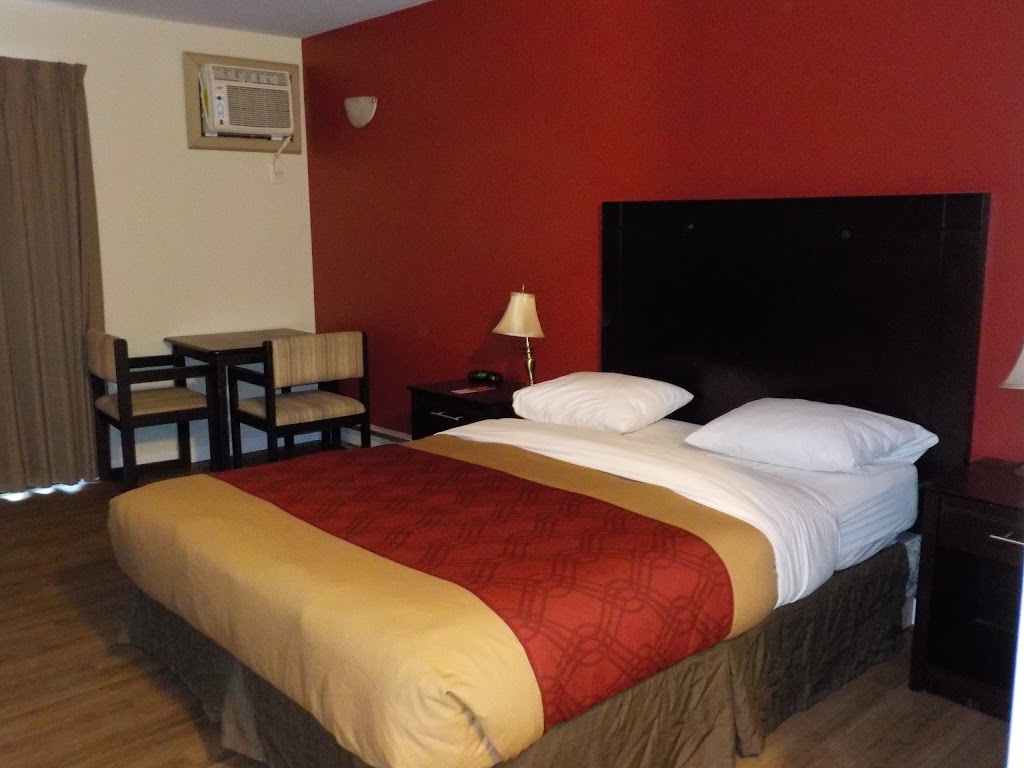 Econo Lodge | 4100 32 St, Vernon, BC V1T 5P1, Canada | Phone: (250) 549-1211