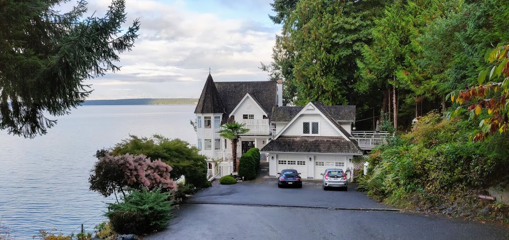 Castle Cove Inn | 10121 Chemainus Rd, Chemainus, BC V0R 1K0, Canada | Phone: (250) 246-2052