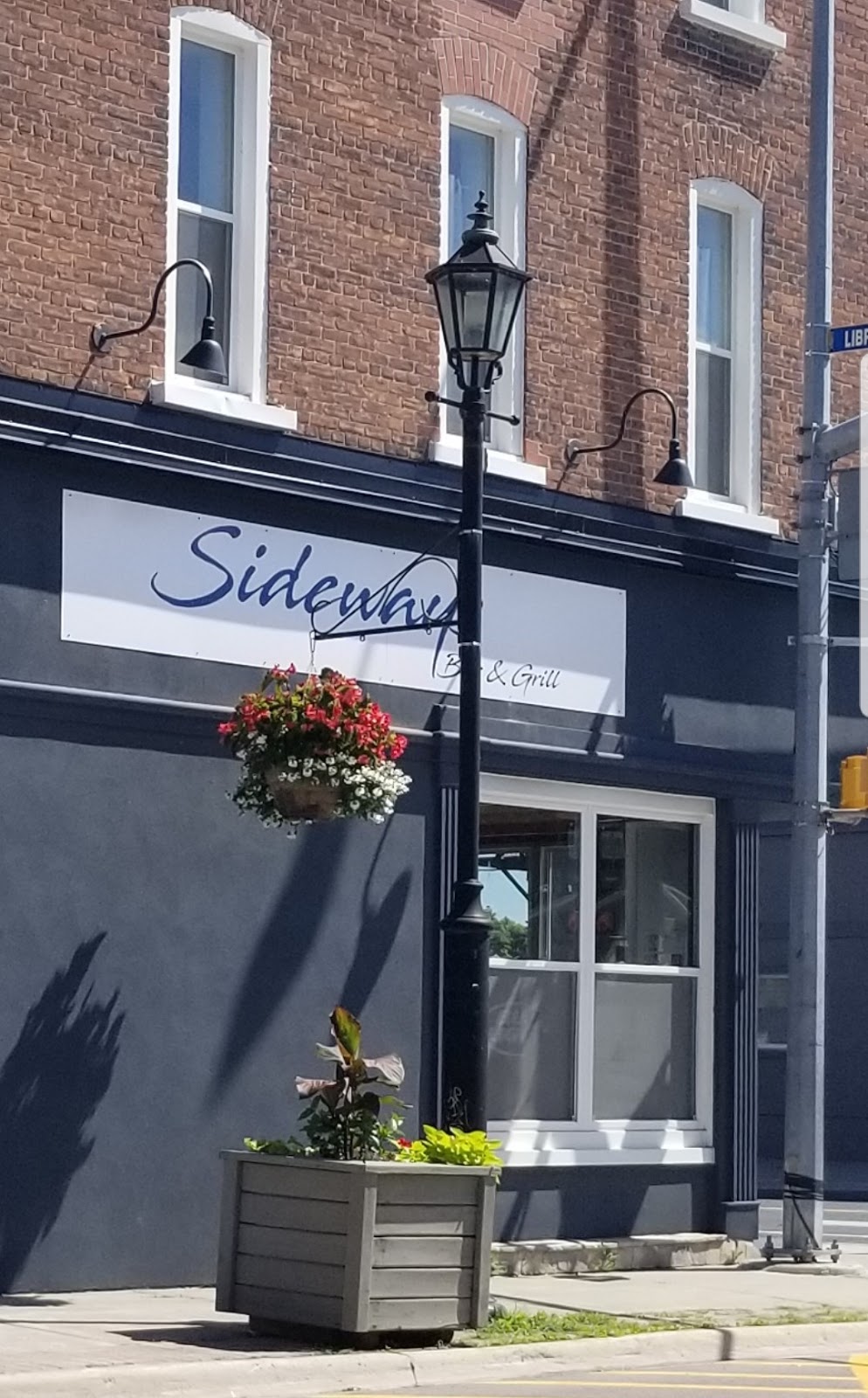 Sideways Bar and Grill | 18-22 Bridge St W, Campbellford, ON K0L 1L0, Canada | Phone: (705) 947-2333