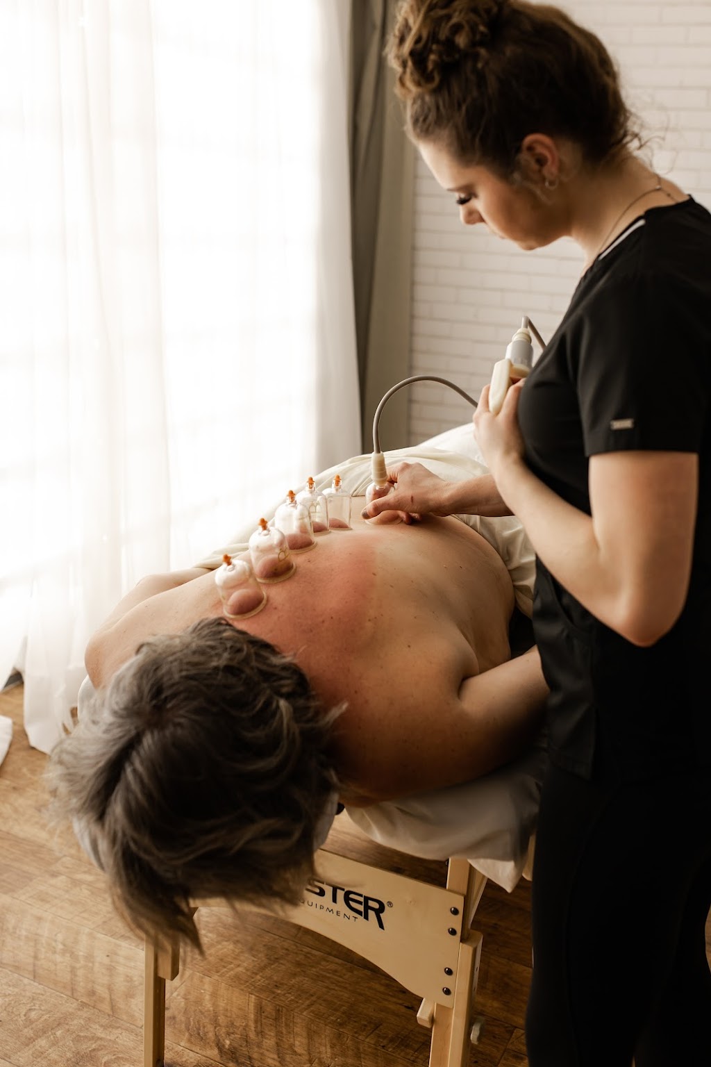 Signature Massage and Reflexology | 1910 18th St, Coaldale, AB T1M 1A1, Canada | Phone: (403) 331-7476