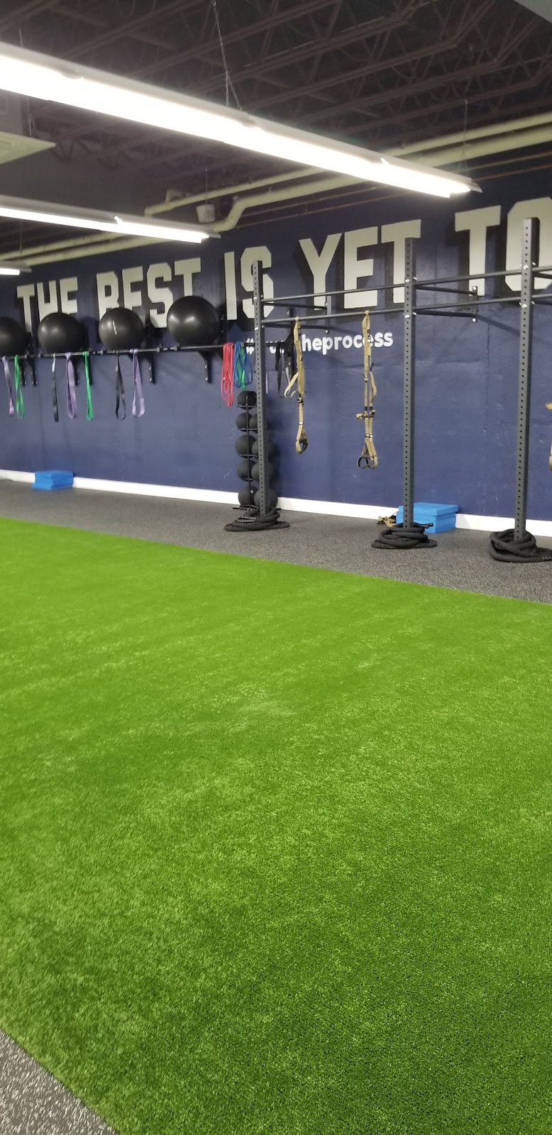 Evolve Fitness | 3667 Strawberry Hill St #220, Halifax, NS B3K 5A8, Canada | Phone: (902) 456-4018
