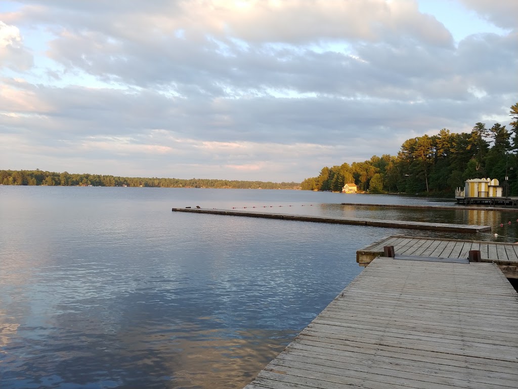 Gull Lake Rotary Park | Third St, Gravenhurst, ON P1P 1H4, Canada | Phone: (705) 687-3412