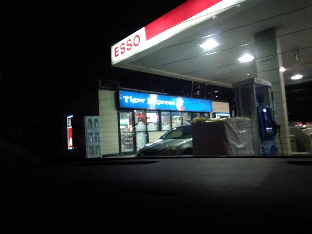 Esso | 5008 Hurontario, Mississauga, ON L5R 1B2, Canada | Phone: (905) 712-4772