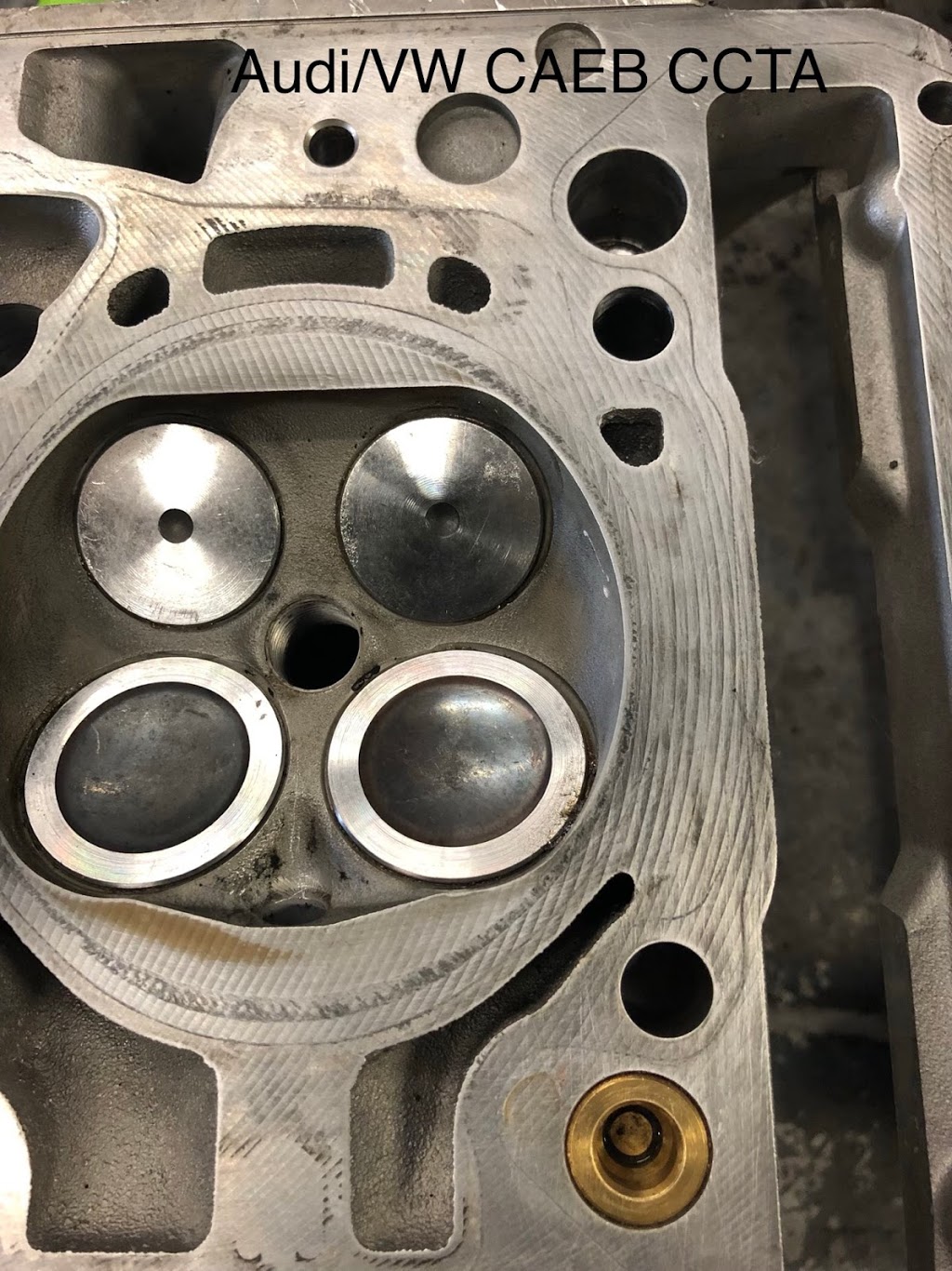 RJ Motors Inc | 34 Edgewater St, Kanata, ON K2L 1V8, Canada | Phone: (613) 831-2273
