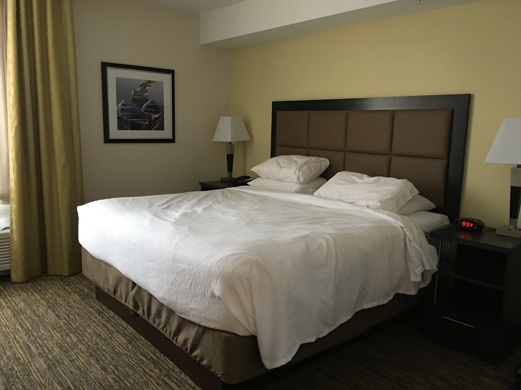 Park Inn by Radisson, Calgary Airport North, AB | 27 Freeport Cres NE, Calgary, AB T3J 0T4, Canada | Phone: (403) 455-3774