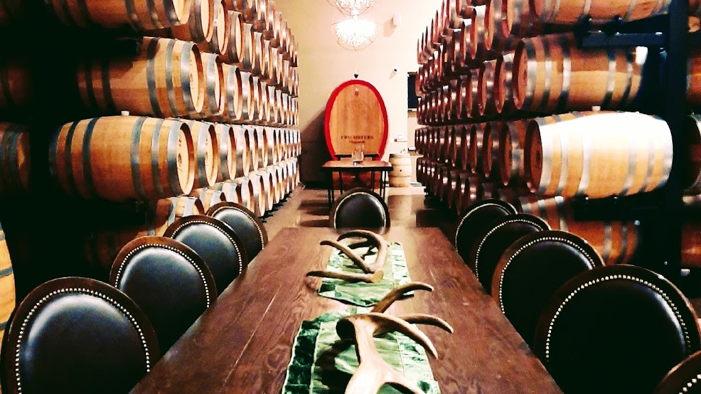 Break Out Wine Tours - Niagara | 6556 Mary Dr, Niagara Falls, ON L2H 0B5, Canada | Phone: (289) 257-0318