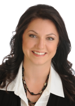 Natalie Karam - Royal Lepage Team Realty, Sales Representative | 5510 Manotick Main St, Manotick, ON K4M 1A7, Canada | Phone: (613) 852-2109