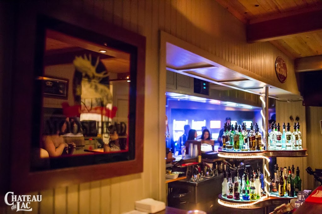 Château du Lac | 460 Rue Main, Hudson, QC J0P 1H0, Canada | Phone: (450) 458-4092