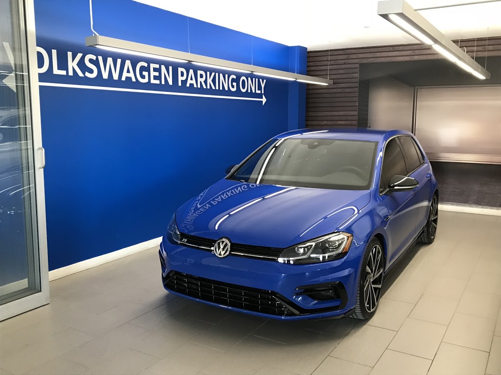 Pfaff Volkswagen | 16885 Leslie St, Newmarket, ON L3Y 9A1, Canada | Phone: (905) 895-2366