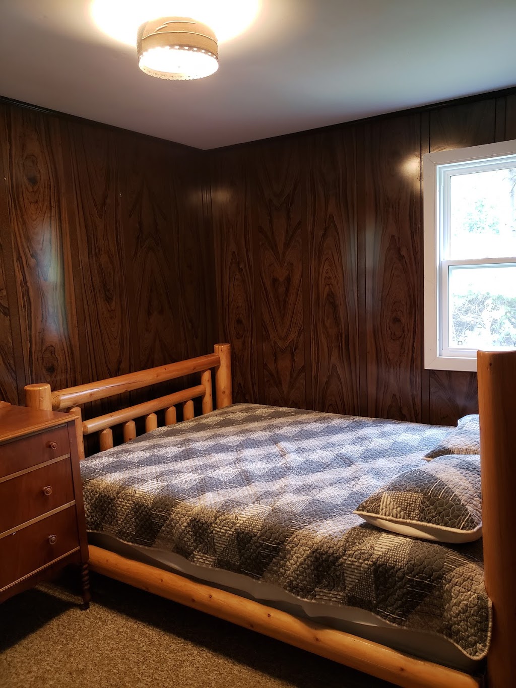 Frans Cottages | 308 Concession Rd 11 W, Tiny, ON L0L 2J0, Canada | Phone: (705) 533-3487