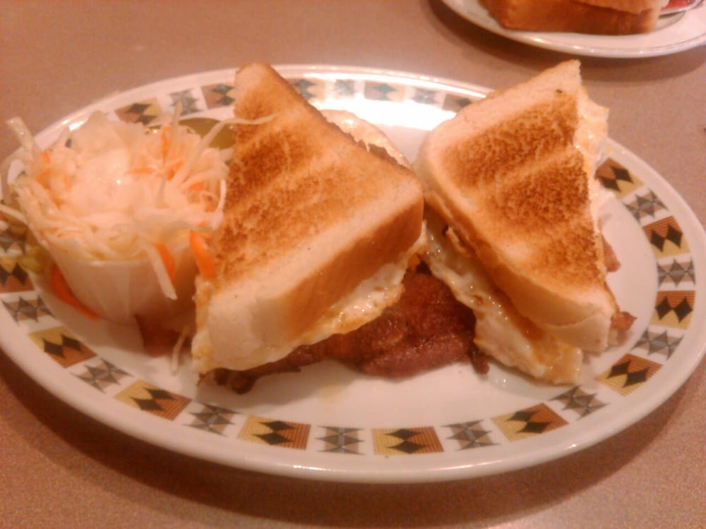 The Gingerman Restaurant | 1104 Victoria Park Ave, East York, ON M4B 2K4, Canada | Phone: (416) 757-5005
