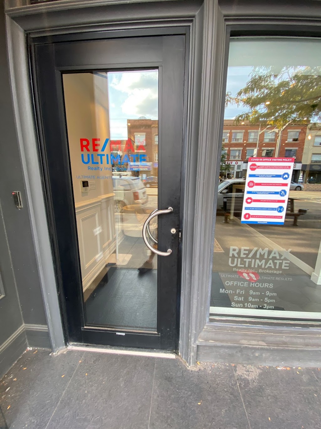 CrossLine Door Repair | 6013 Yonge St Unit 314C, North York, ON M2M 2H3, Canada | Phone: (647) 955-6027