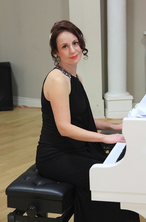 Piano Lessons with Maya | 41 Mendel Crescent, Thornhill, ON L4J 9B6, Canada | Phone: (416) 357-8345