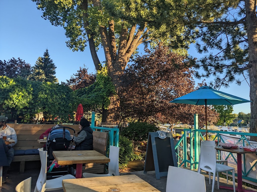 Casamigos Restaurant Mexicain Taqueria & Margarita Bar | 154 Rue Ste Anne, Sainte-Anne-de-Bellevue, QC H9X 1M6, Canada | Phone: (514) 674-1117