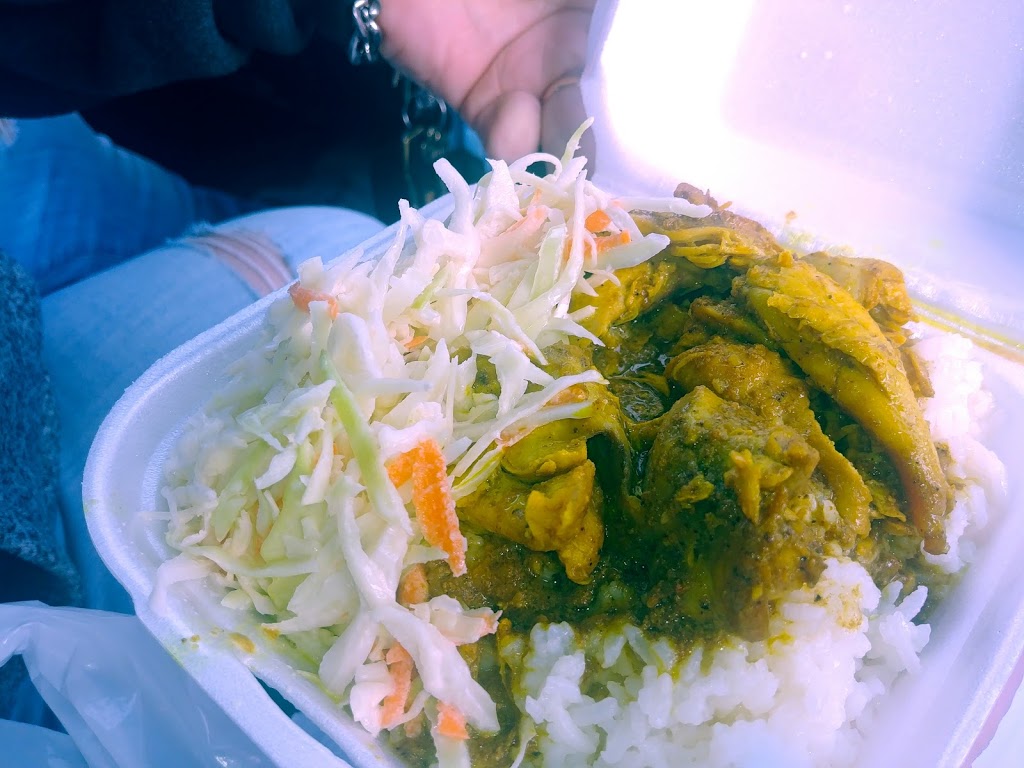 Food Truck Alley | 1967 Taunton Rd, Hampton, ON L0B 1J0, Canada | Phone: (905) 424-3565