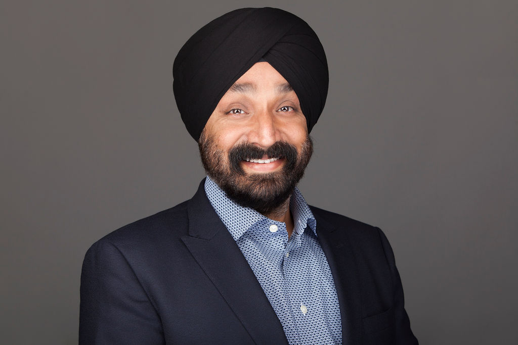 Harpreet Jaggi - Team Jaggi Realty | 4304 Village Centre Ct, Mississauga, ON L4Z 1S2, Canada | Phone: (647) 898-9970