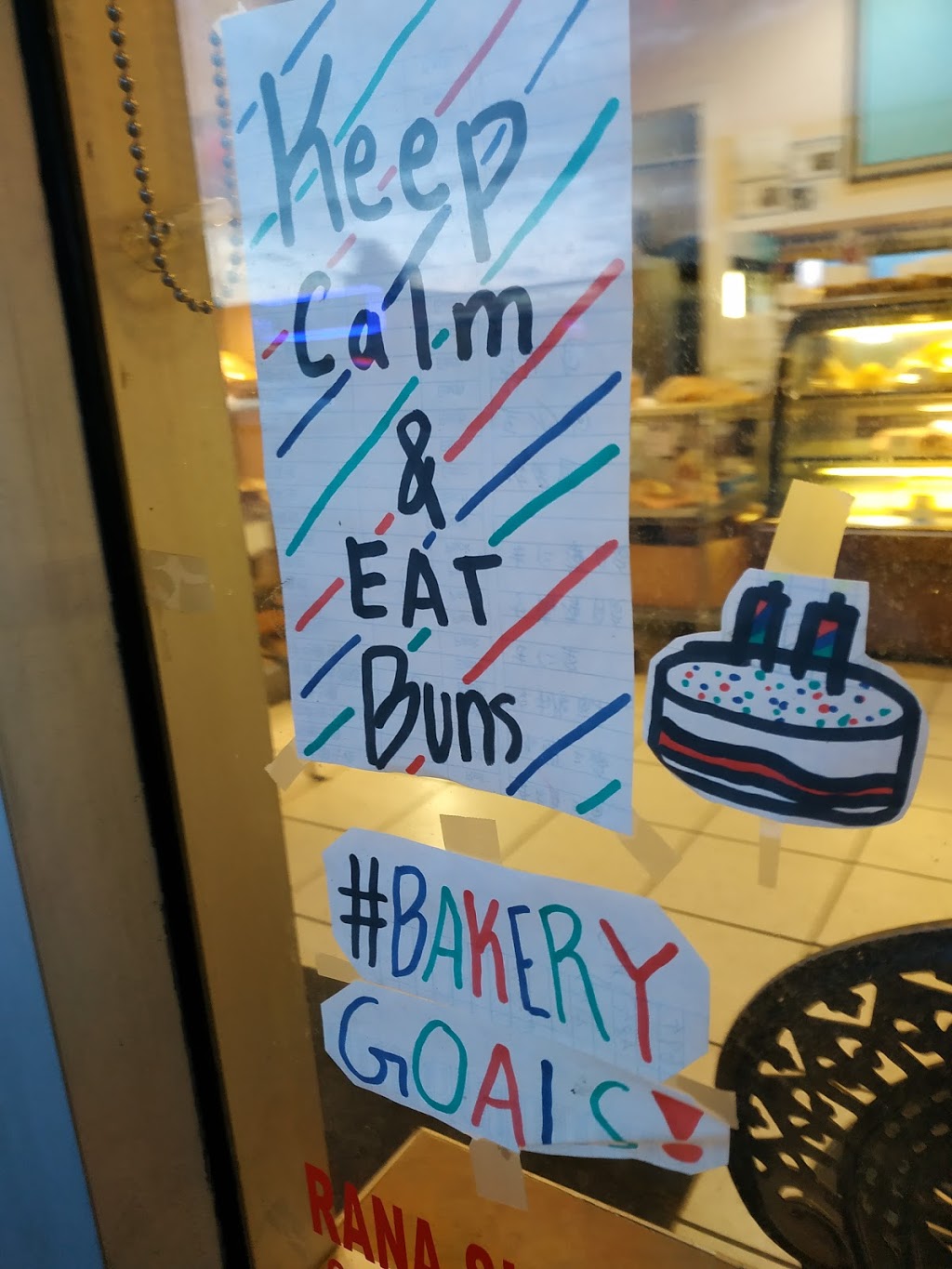 Karmony Cake House | 5095 Victoria Dr, Vancouver, BC V5P 3T9, Canada | Phone: (604) 322-7859