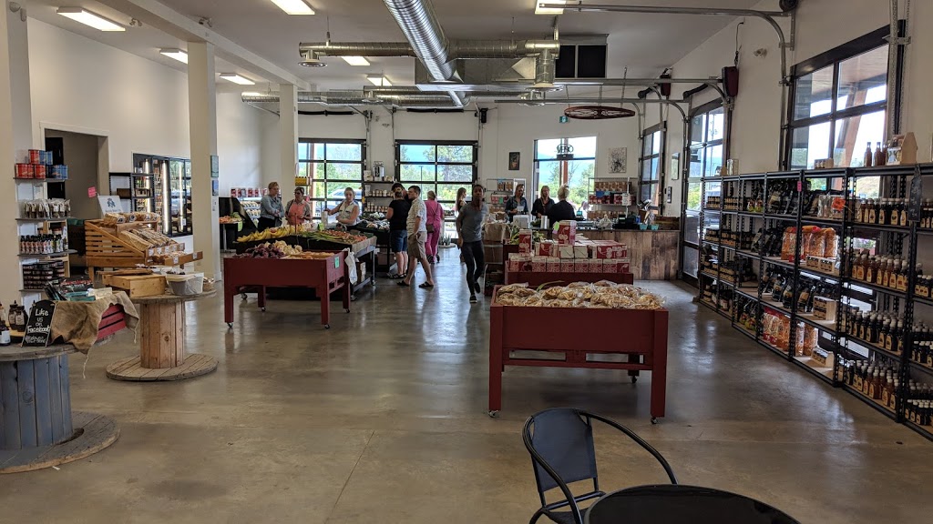 Kelowna Fruit Stand & Cafe | 5225 BC-97, Kelowna, BC V1V 2K4, Canada | Phone: (250) 765-5225