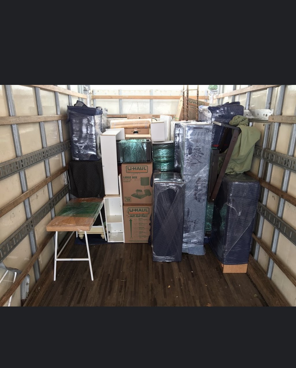 Hawk moving and storage | 8106 152 St, Surrey, BC V3S 3M4, Canada | Phone: (236) 838-1593
