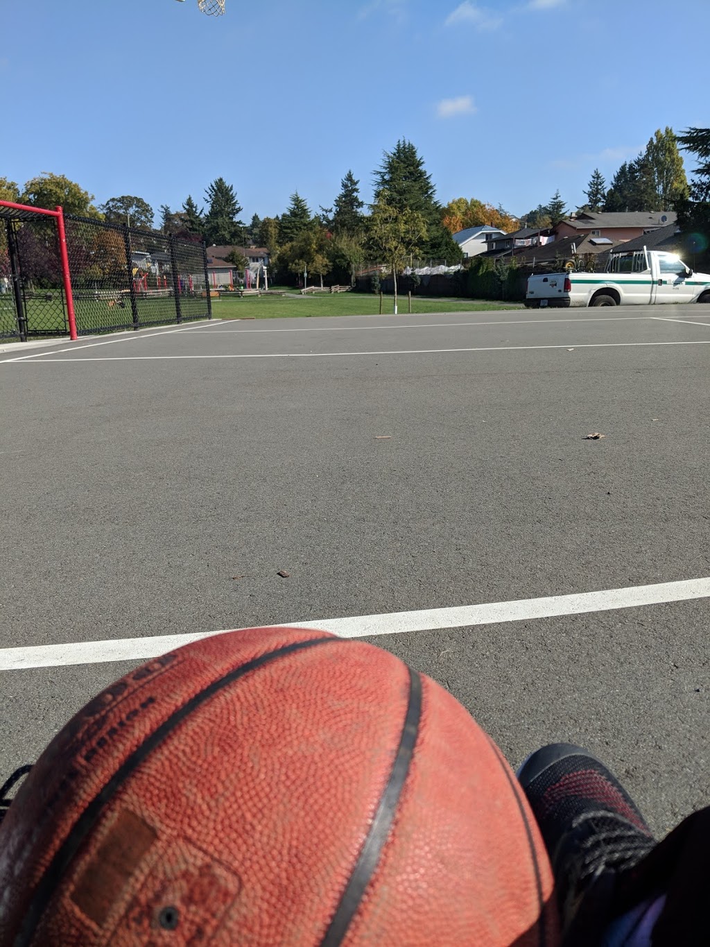 Tolmie Park | 2Y5, Leslie Dr, Victoria, BC V8X, Canada