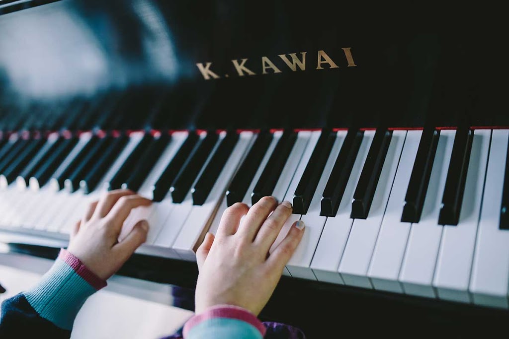 Chinook School of Music Inc | 3522 19 St SW, Calgary, AB T2T 4X6, Canada | Phone: (403) 246-8446