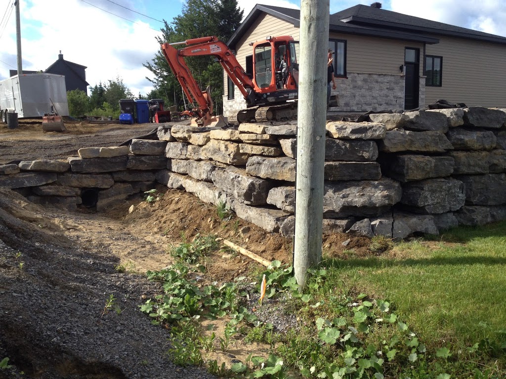 Excavation Bruno Levesque - Installation drain, fondation, pavag | 1251 Rue Paul-Émile-Giroux, Québec, QC G1C 0K9, Canada | Phone: (418) 667-6777