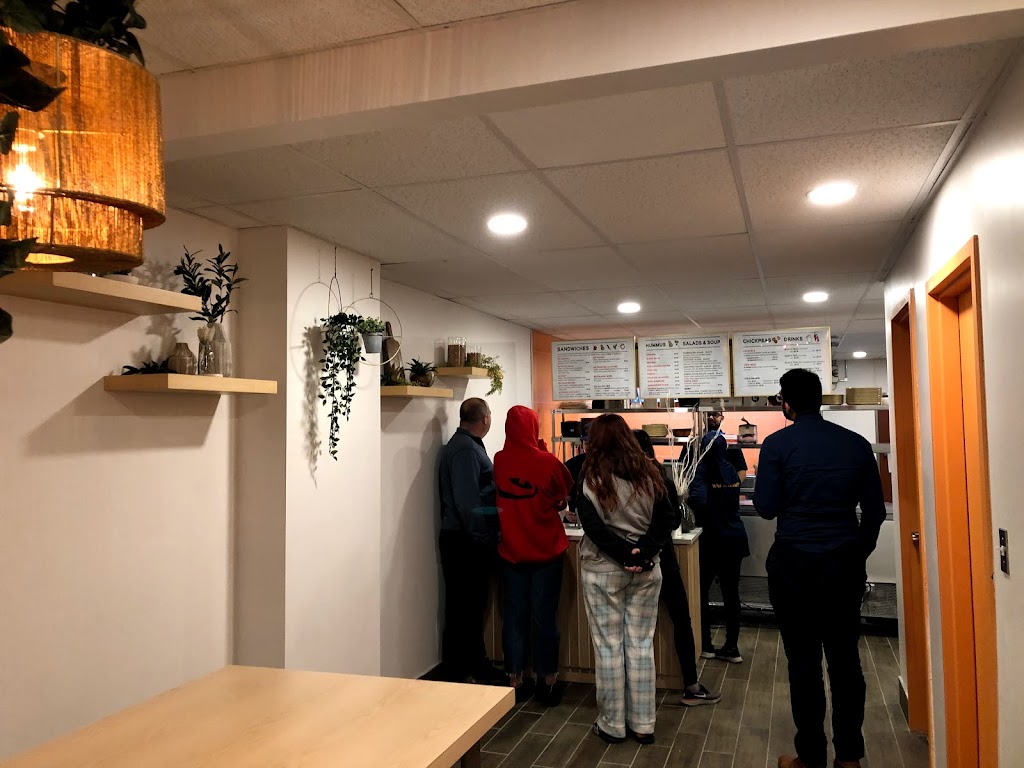 Chickpeas | 931 Bank St, Ottawa, ON K1S 3W5, Canada | Phone: (613) 789-8998 ext. 2