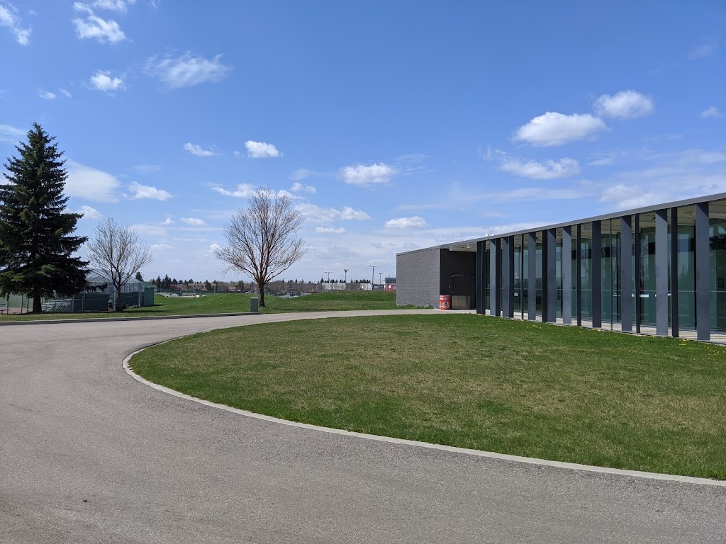 Mill Woods Minor Football Association | 7004 23 Ave NW, Edmonton, AB T6K 2H4, Canada | Phone: (780) 463-8188