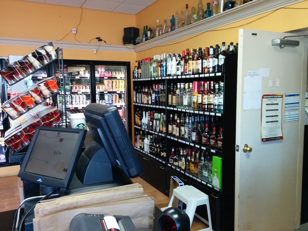 Metro Liquor West Kelowna | 1751 Ross Rd, West Kelowna, BC V1Z 3E7, Canada | Phone: (250) 769-3828