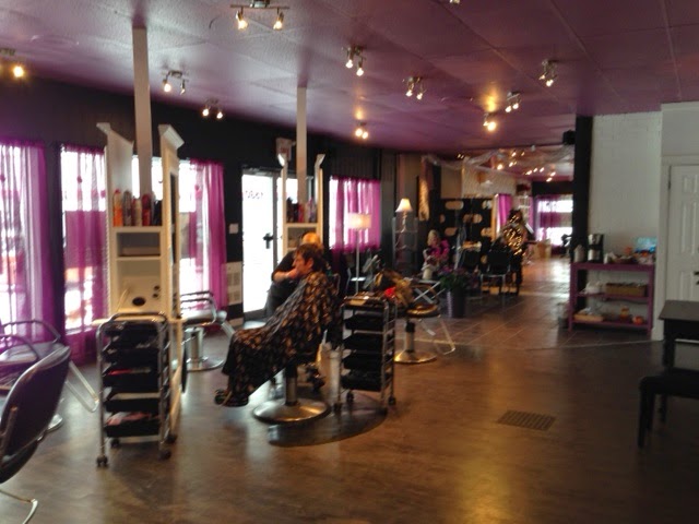 Monroe Coiffure et Esthétique | 1100 Rue du Haut-Bois N, Sherbrooke, QC J1N 1J7, Canada | Phone: (819) 820-1314