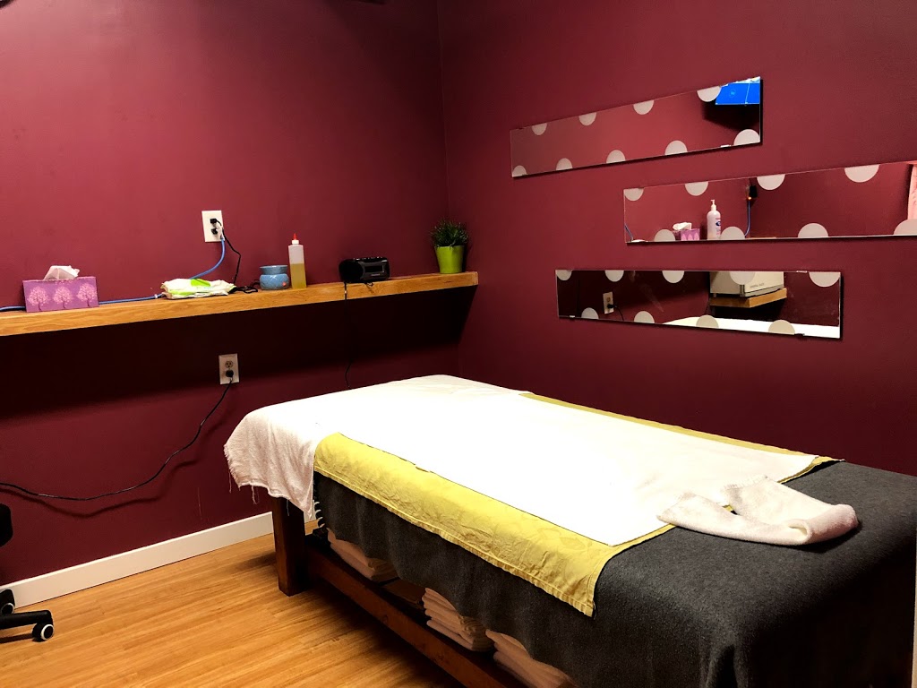 BB Studio Massage | 4041 Macleod Trail SW, Calgary, AB T2G 2R6, Canada | Phone: (587) 889-7866