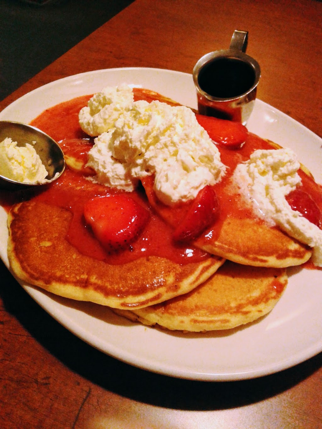 White Spot | 20855 Lougheed Hwy, Maple Ridge, BC V2X 2R2, Canada | Phone: (604) 467-3911