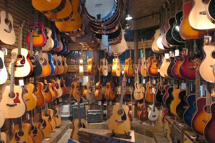 Guitarworks Inc | 830 Crowfoot Crescent NW, Calgary, AB T3G 4S3, Canada | Phone: (403) 202-1688