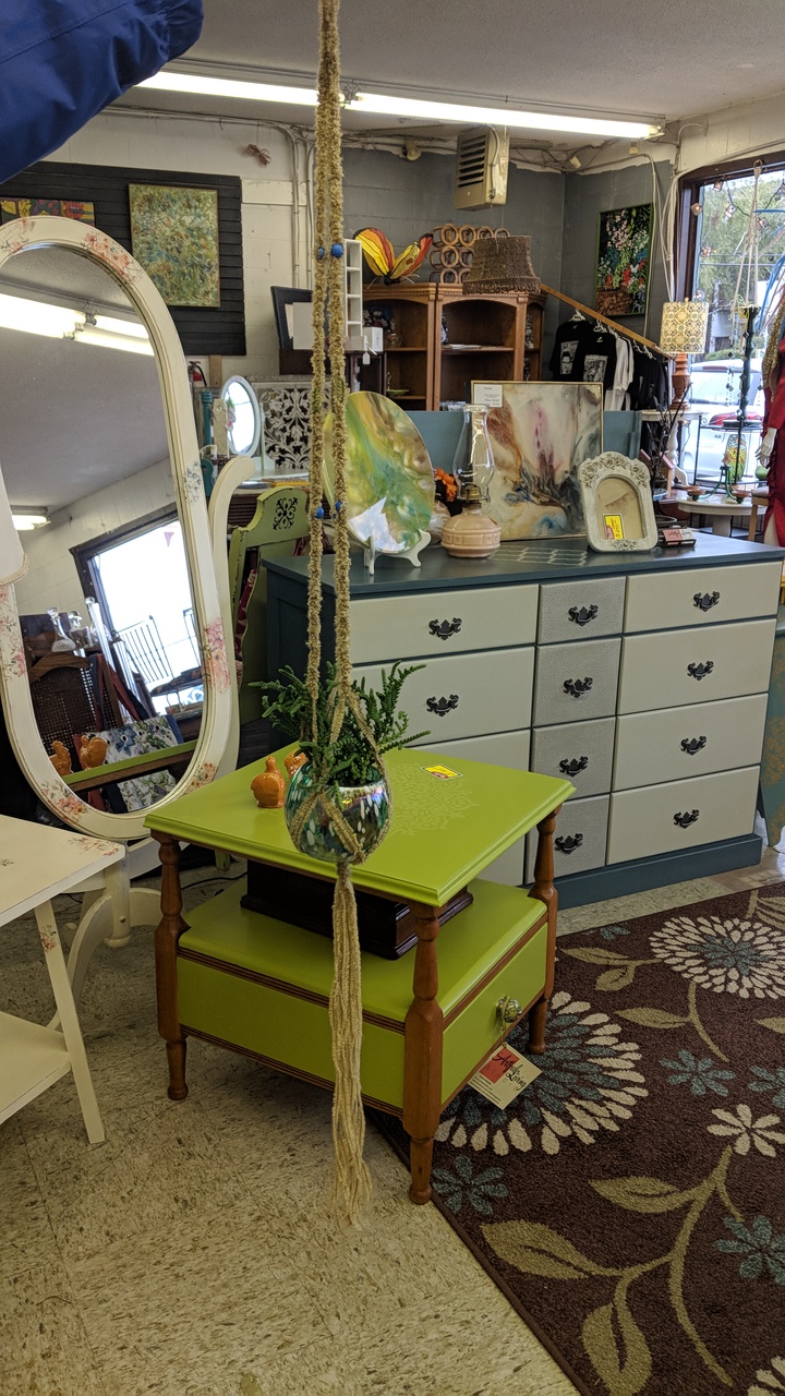 Artful Living Studio | 819 Esquimalt Rd, Victoria, BC V9A 3M5, Canada | Phone: (250) 217-2829