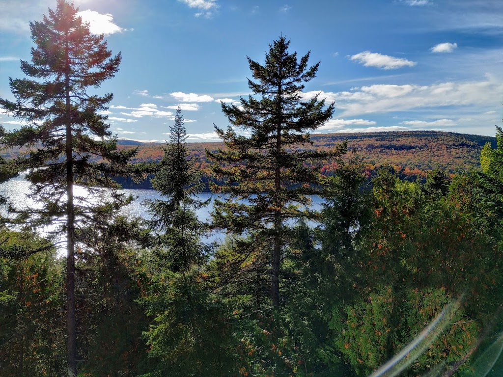 Geos Spa Sacacomie | 4000 Chemin Yvon-Plante, Saint-Alexis-des-Monts, QC J0K 1V0, Canada | Phone: (877) 865-4367