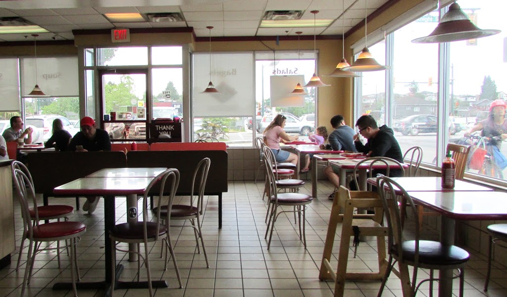 Duffins Donuts | 1391 E 41st Ave, Vancouver, BC V5W 3R9, Canada | Phone: (604) 325-5544