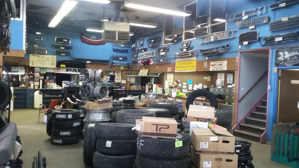 Allied Auto Parts Ltd | 222 Park Ln Ave, Winnipeg, MB R2R 0N3, Canada | Phone: (204) 633-2540